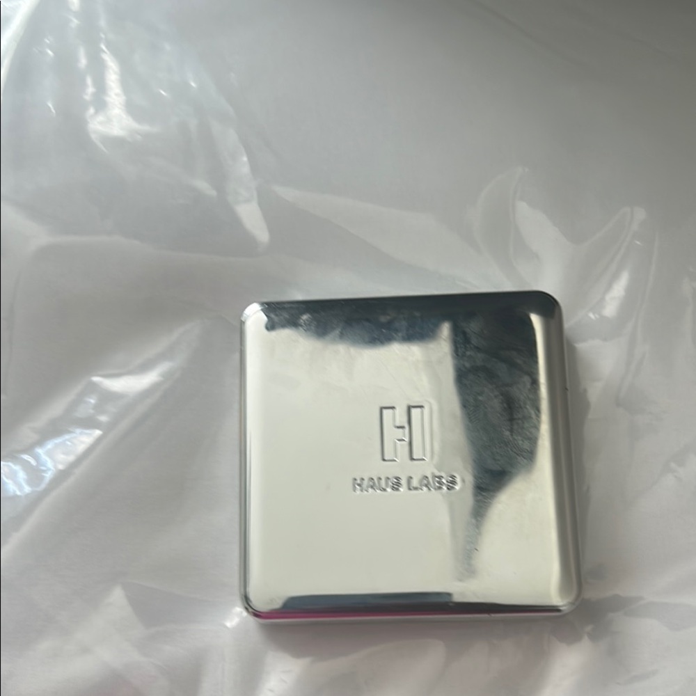 Haus Labs Silver Compact